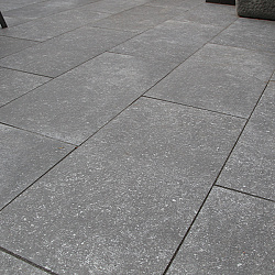 Solido Ceramica 30MM Bluestone Dark 60x60x3 cm.