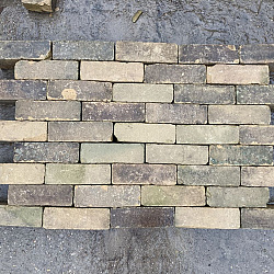 V53 E, Oude Gebakken Klinkers, Dikformaat, Geel-Brons