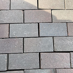 P041, Oude Gebakken Klinkers, Platkeiformaat, ABC-Klinkers, Rood-Bruin