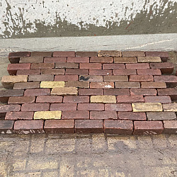 V103, Oude Gebakken Klinkers, Dikformaat, Rood-Genuanceerd
