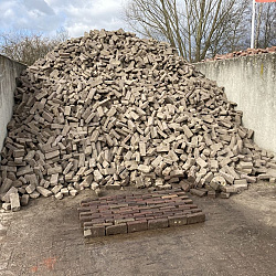 V07, Oude gebakken klinkers, Waalformaat Genuanceerd
