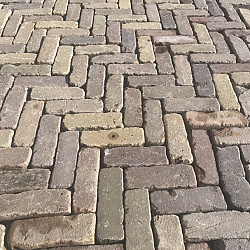 V34, Oude Gebakken Klinkers, Dikformaat, Genuanceerd