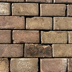 V103, Oude Gebakken Klinkers, Keiformaat, Genuanceerd, ob