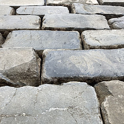 P042, Scoria Bricks
