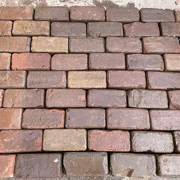 SBL 01, Oude Gebakken Klinkers, Keiformaat, Rood-Bruin