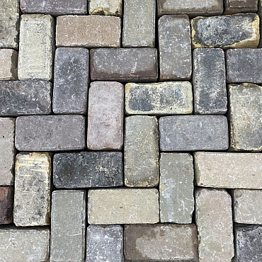 V46, Oude Gebakken Klinkers, Keiformaat, Genuanceerd