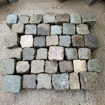 V53 A, Natuursteen, Graniet