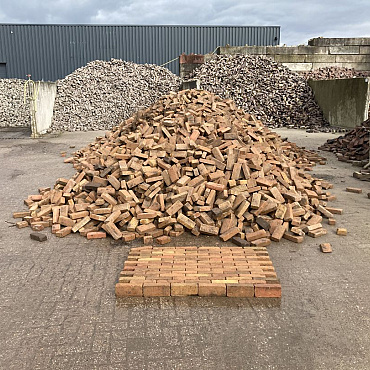 V60, Oude Gebakken Klinkers, Waalformaat, Okergeel