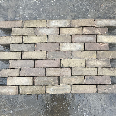 V28, Oude Gebakken Klinkers, Dikformaat, Geel-Brons