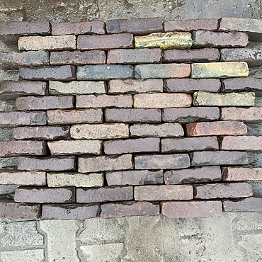 P087, Oude Gebakken Klinkers, Waalformaat, Genuanceerd