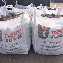 Oud gebakken waalformaat, ongelijke lengtes, in big bag